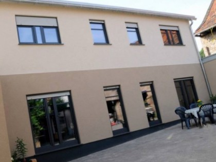 Foto: Im Gutshof - zu Gast bei Fallers